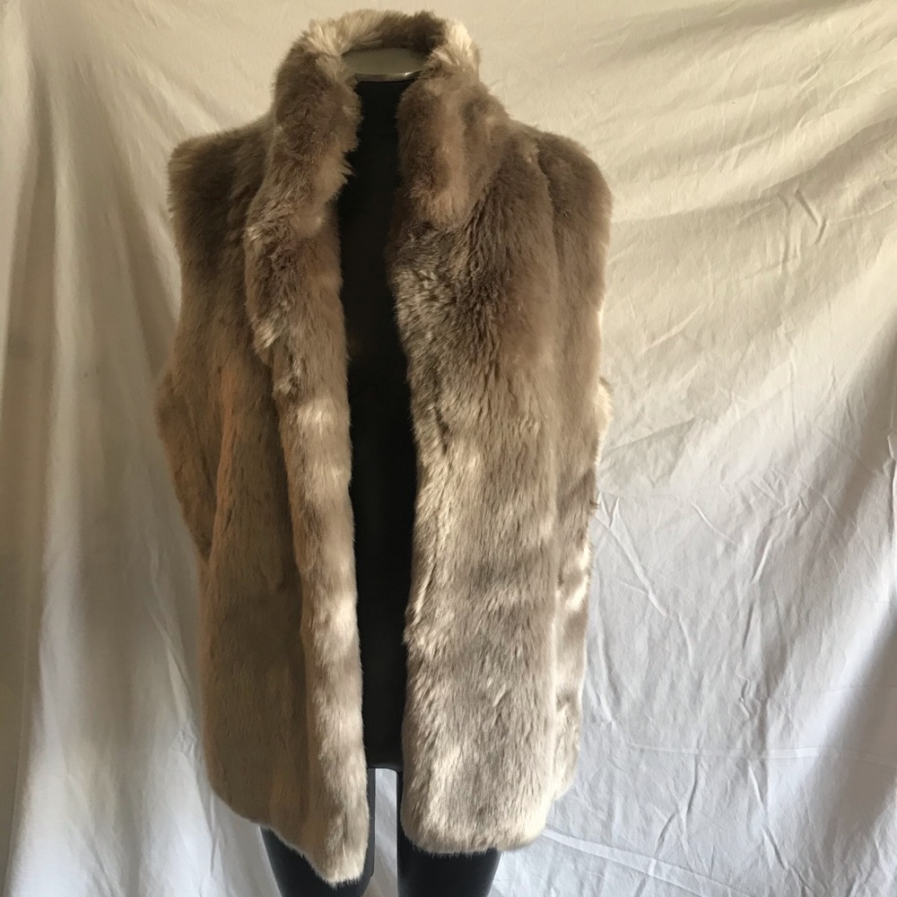 CalvinKlein faux fur vest